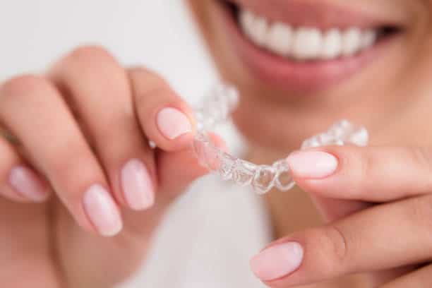 Achieve a Radiant Smile with Beverly Hills Laser Teeth Whitening System at LA Teeth Whitening Aylesbury